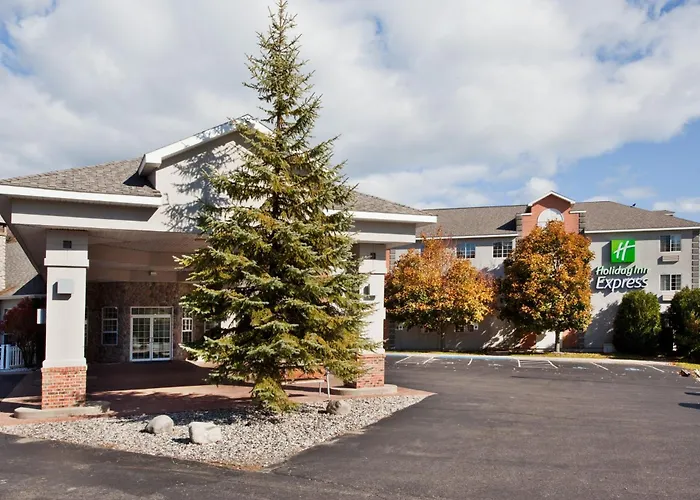 Holiday Inn Express St. Ignace-Lake Front By Ihg